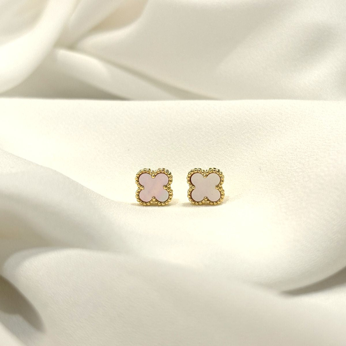 Clover stud earrings pink on gold vermeil
