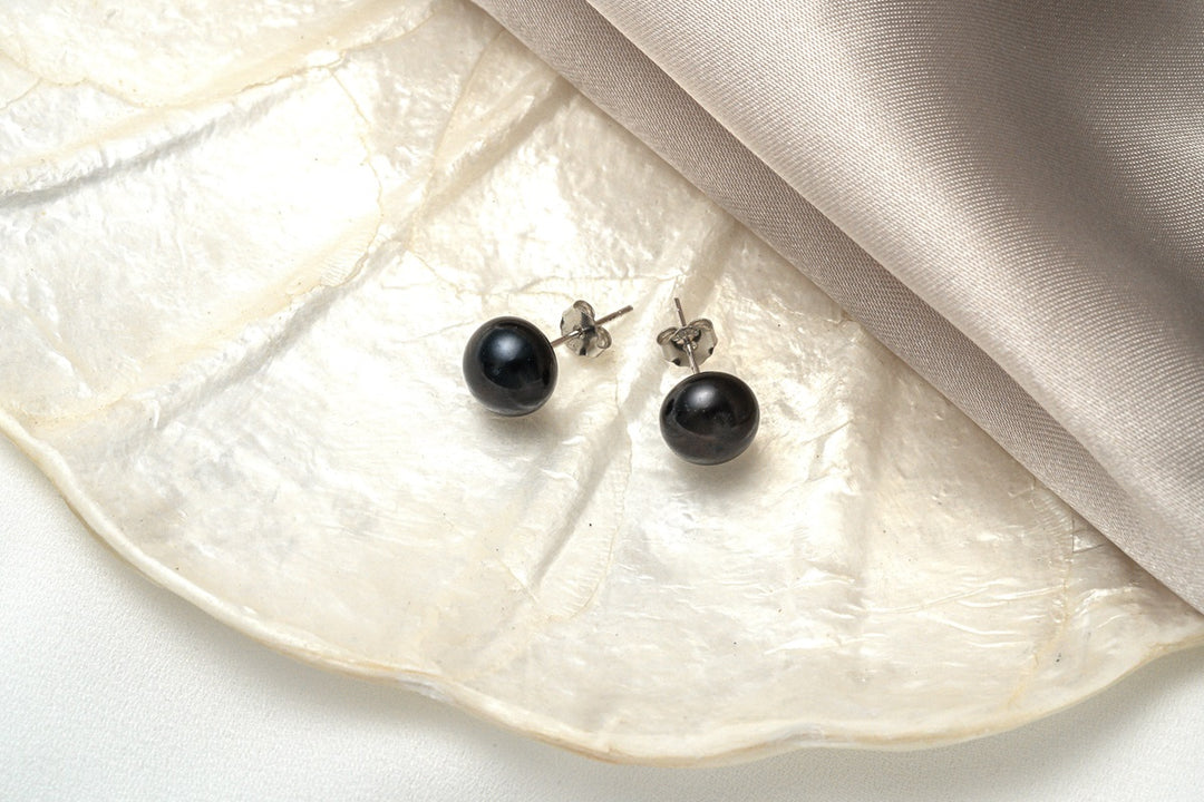 The Classic Pearl Button Stud