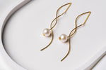 Load image into Gallery viewer, Flow of Pearls Earrings
