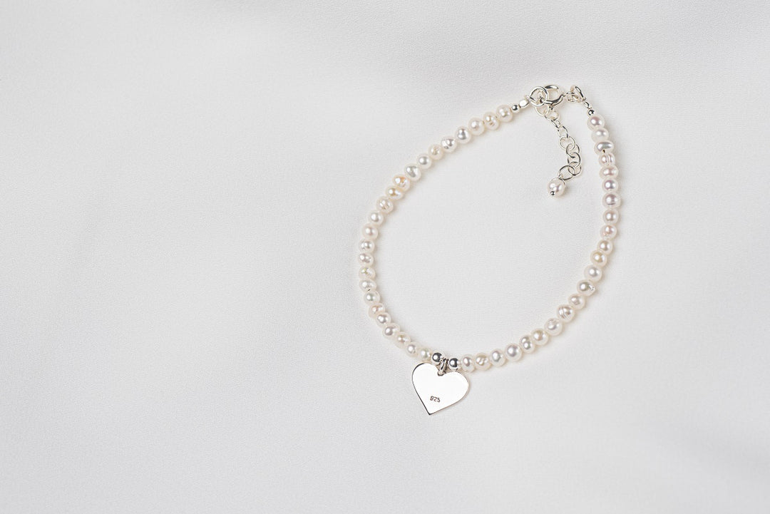 Heart of Pearls Bracelet Not specified