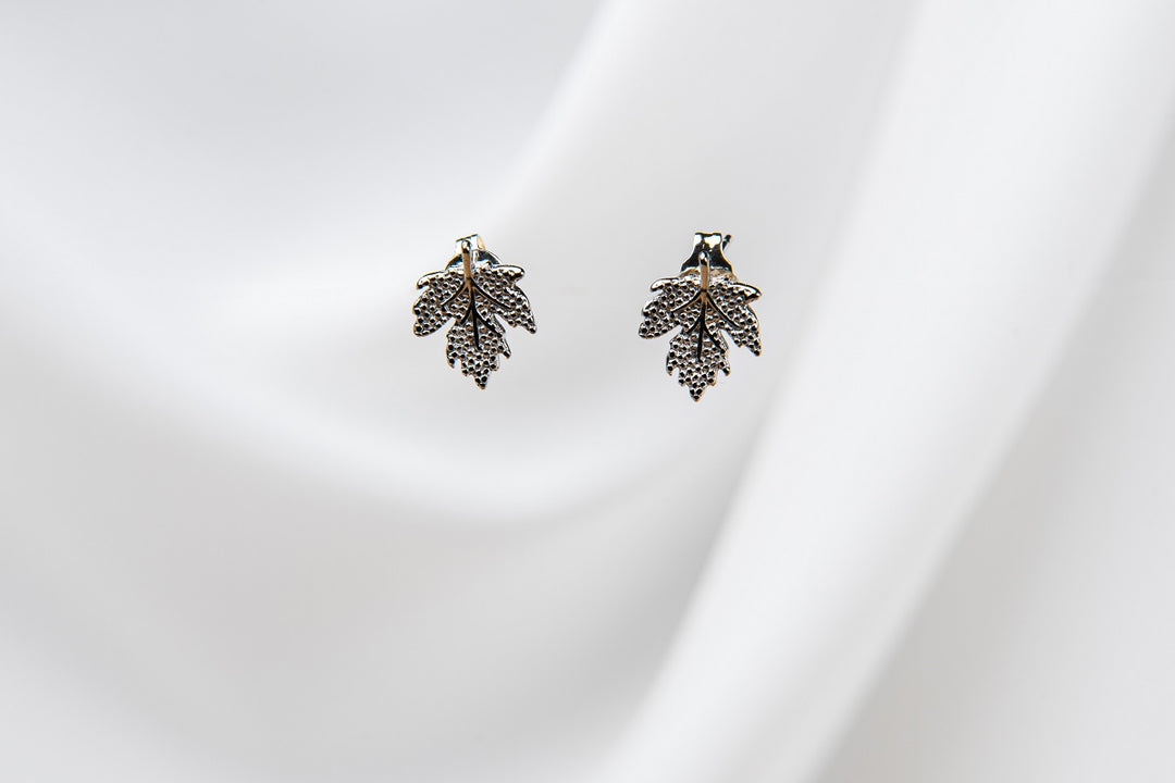 The Maple Leaves Studs