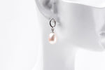 Load image into Gallery viewer, The Oval Egg Pearl Earrings
