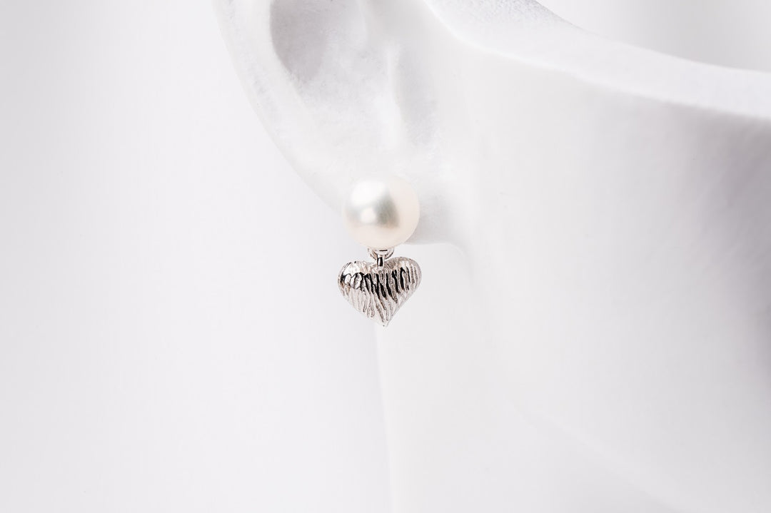 The Honey Heart Pearl Earrings