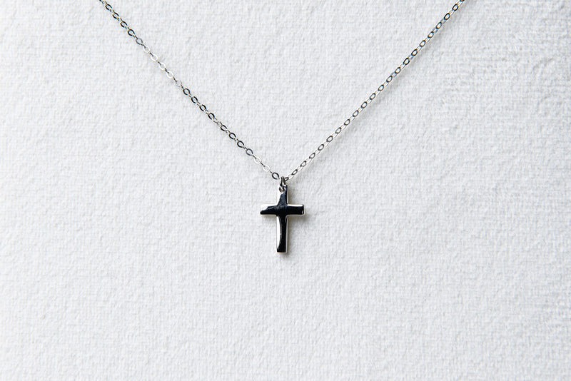 The Simple Cross Necklace