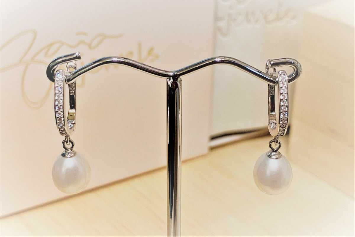 Lucky Charm Pearl Earrings Not specified