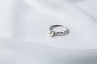 The Slim Band Pearl Ring