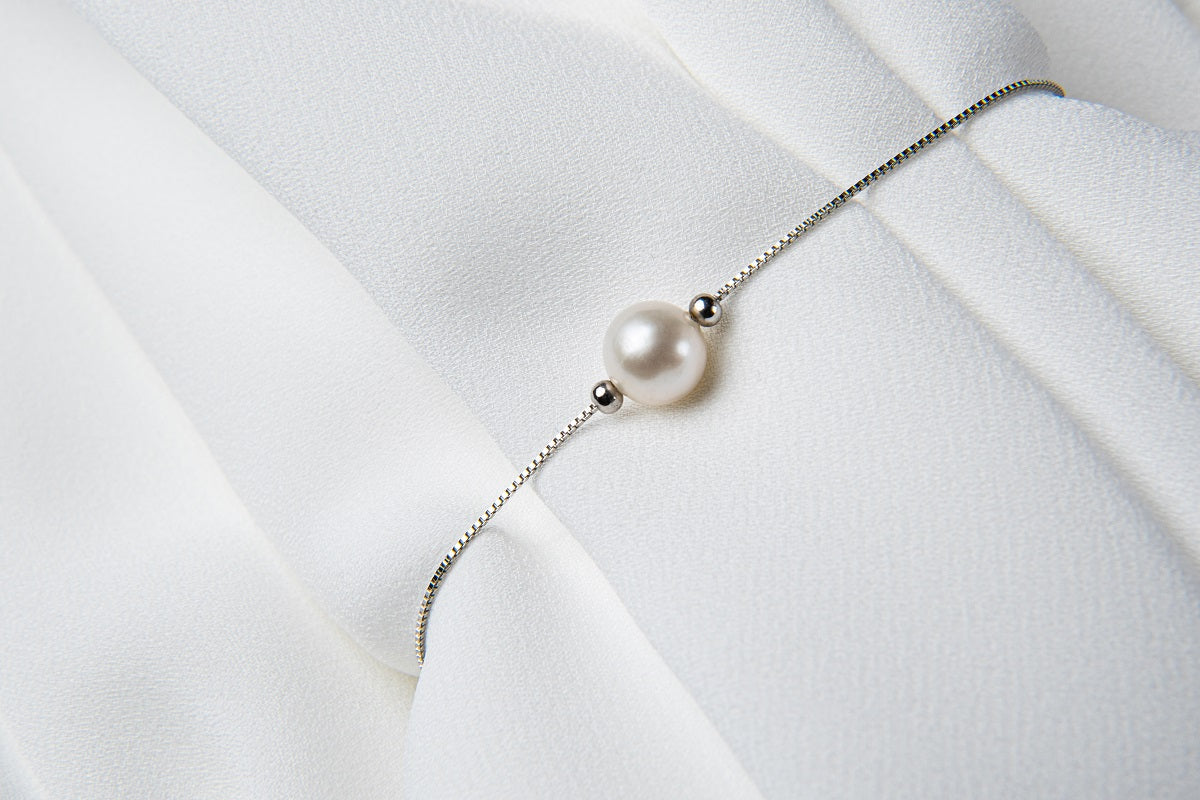 One Dot Pearl Bracelet
