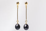 Load image into Gallery viewer, The One Liner Pearl Earrings