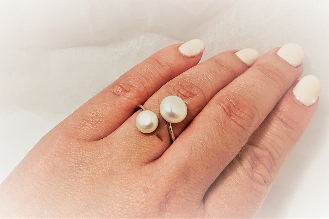 Double Pearl Ring Not specified